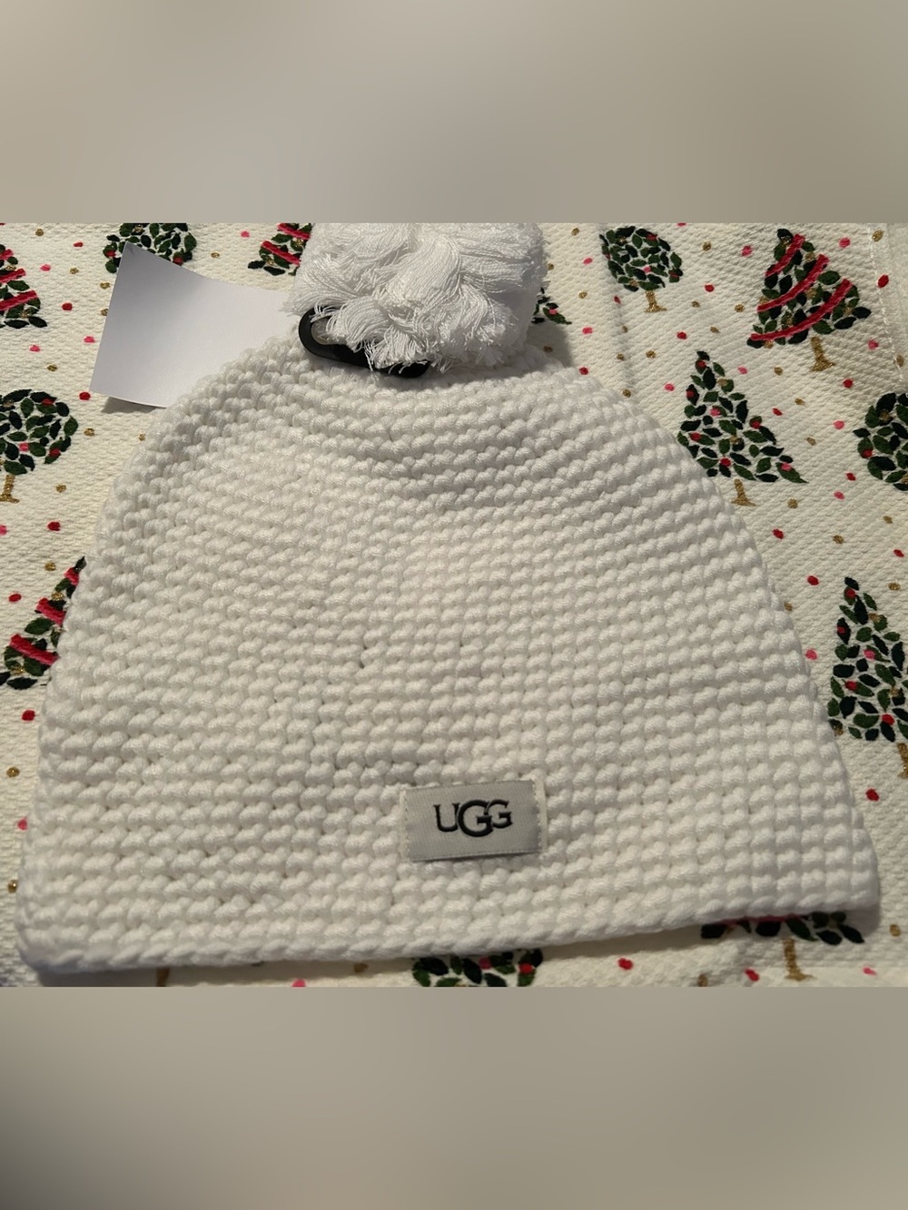 UGG Ivory Knit Beanie Winter Hat with Pom New OS